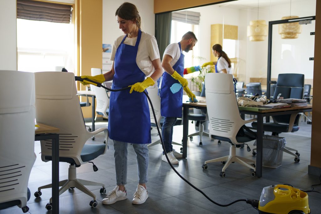 office cleaning 3